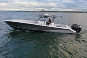 2021 Nor-Tech 390 Sport Center Console for sale - photo 3