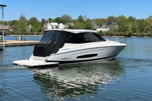 2021 Regal 36 Grande Coupe for sale - photo 5