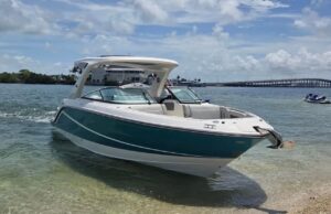 2021 Sea Ray SLX 310 Outboard