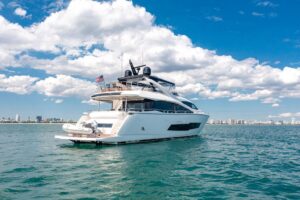 2021 Sunseeker 86 Yacht for sale - photo 7