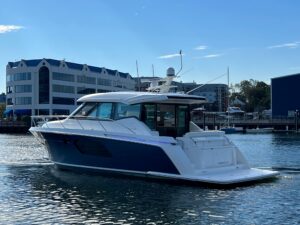 2021 Tiara Yachts C49 Coupe for sale - photo 3