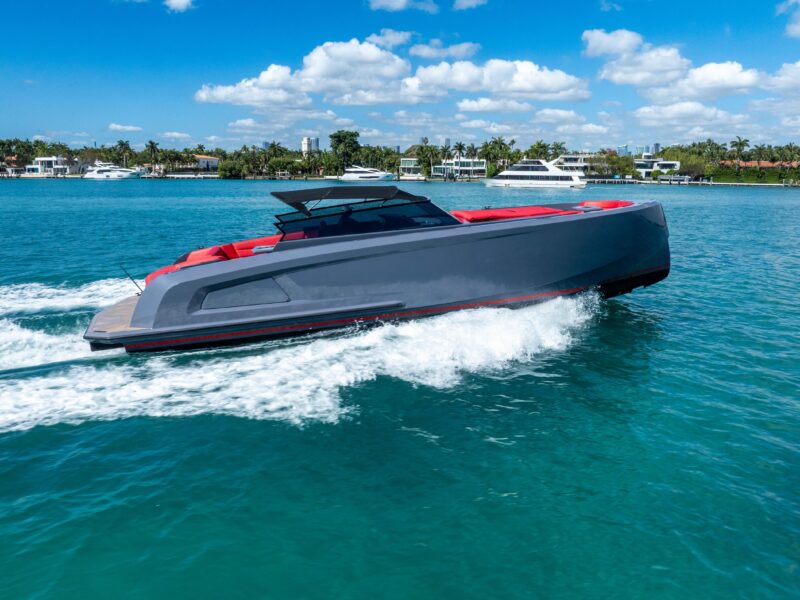 2021 Vanquish Yachts 45