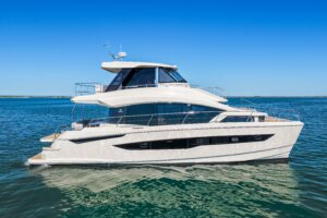 2022 Aquila 54 Yacht for sale - photo 3
