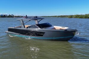 2022 Aviara AV40 OB for sale