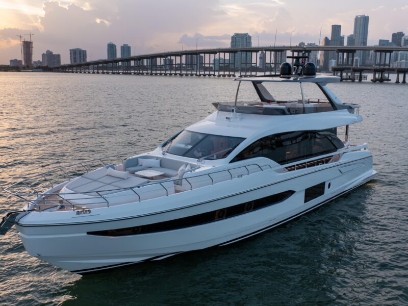2022 Azimut Fly 78