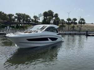 2022 Beneteau Gran Turismo 32 for sale - photo 5
