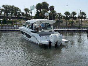 2022 Beneteau Gran Turismo 32 for sale - photo 7