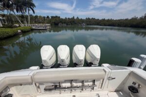 2022 Boston Whaler 380 Realm for sale - photo 3