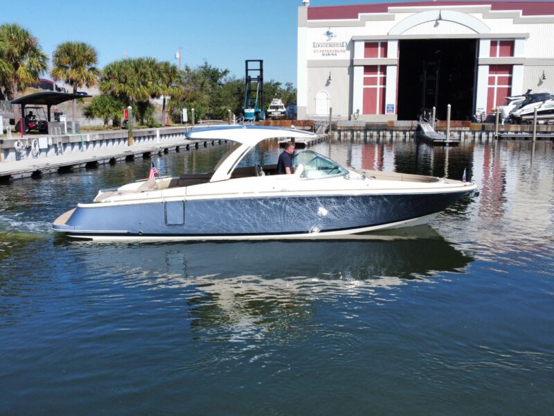 2022 Chris-Craft Launch 35 GT I/O