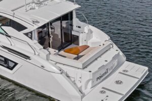 2022 Cruisers Yachts 46 Cantius for sale - photo 5