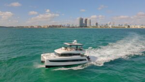 2022 Fountaine Pajot MY6 for sale - photo 3