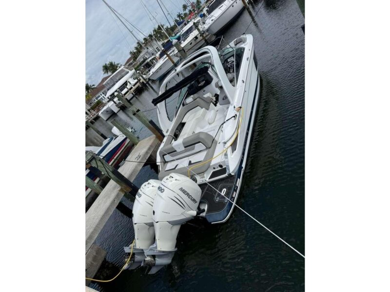2022 Four Winns H290 OB
