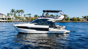 2022 Galeon 400 Fly for sale - photo 4