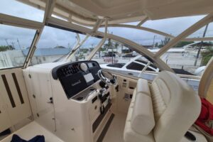 2022 Grady-White Freedom 335 for sale - photo 3