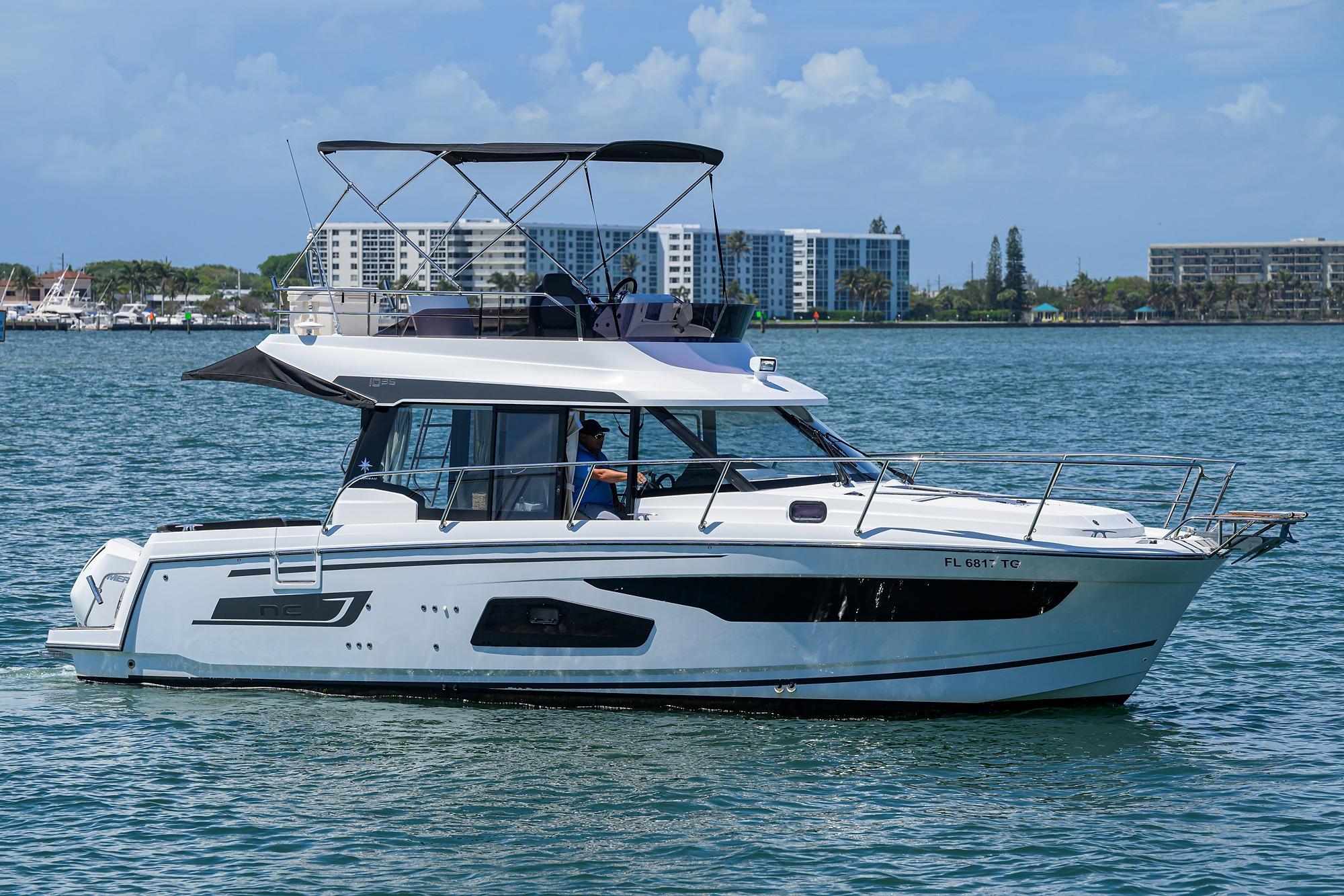 2022 Jeanneau NC Weekender 1095 Fly for sale