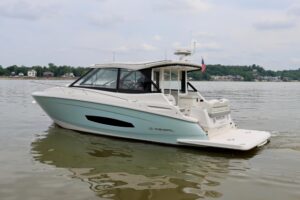 2022 Regal 36 Grande Coupe for sale - photo 3