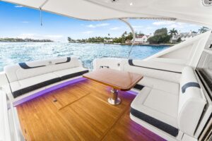 2022 Riviera 6000 Sport Yacht Platinum Edition for sale - photo 5