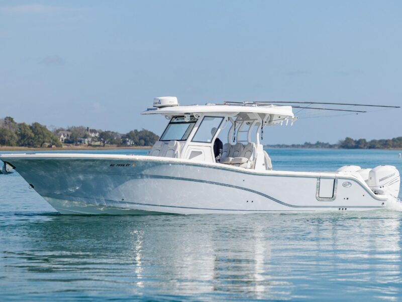 2022 Sea Fox 368 Commander