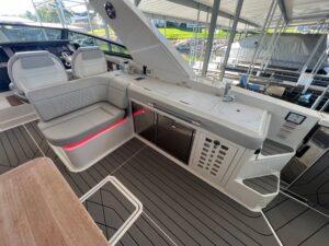 2022 Sea Ray SLX 400 for sale - photo 8