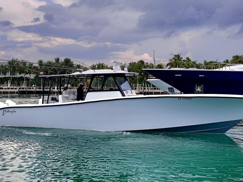 2022 Yellowfin 42 Offshore