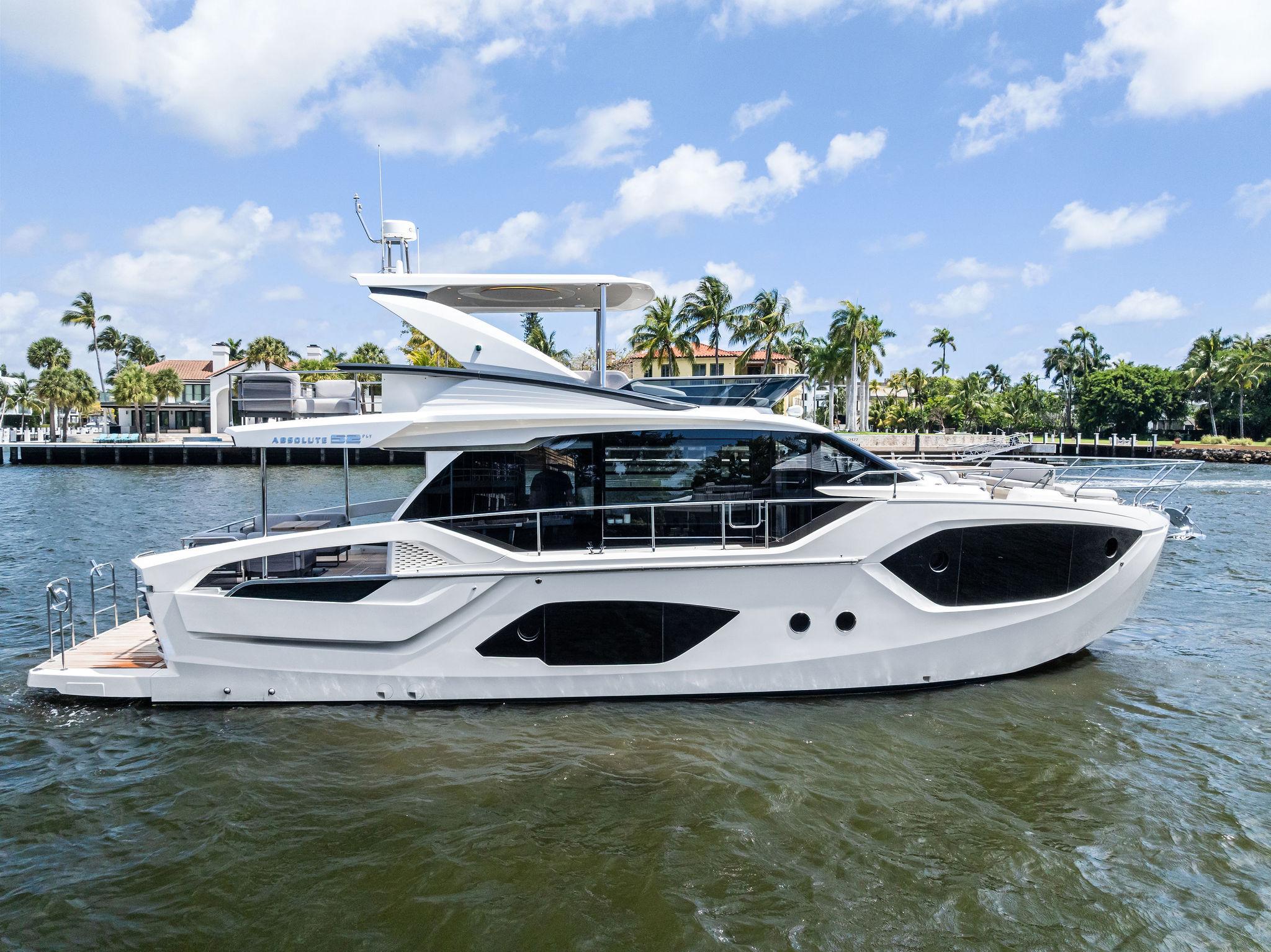 2023 Absolute 52 Fly for sale