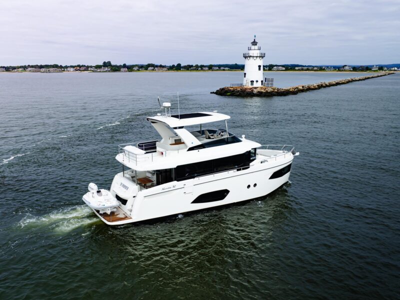 2023 Absolute Navetta 52