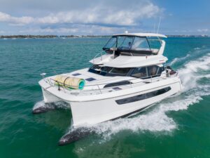 2023 Aquila 44 Yacht for sale - photo 2