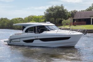 2023 Beneteau Antares 11 for sale