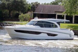 2023 Beneteau Antares 11 for sale - photo 4