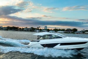 2023 Beneteau Gran Turismo 45 for sale - photo 2