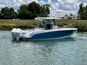 2023 Boston Whaler 330 Outrage for sale - photo 6