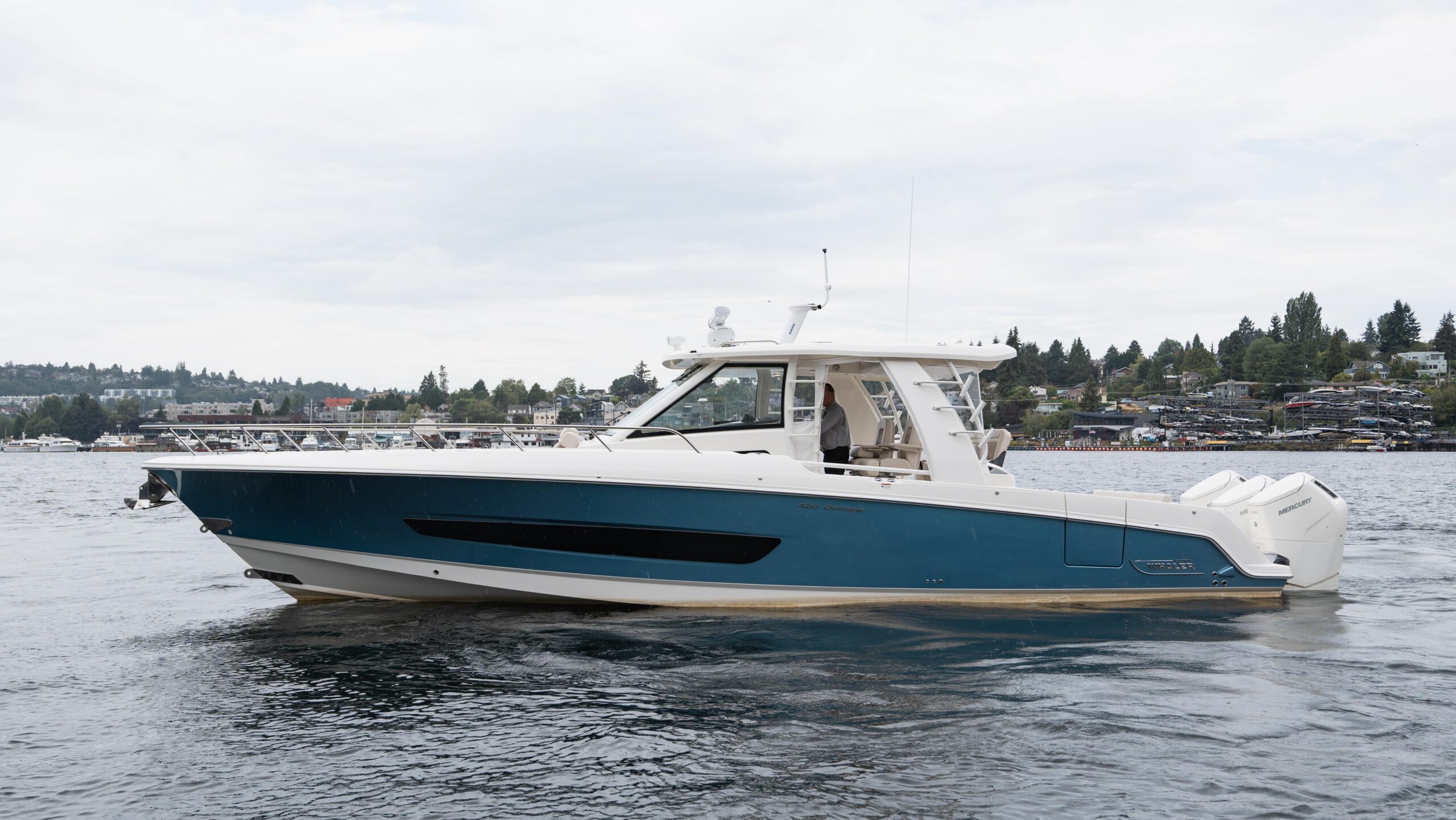 2023 Boston Whaler 420 Outrage for sale