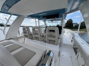 2023 Boston Whaler 420 Outrage for sale - photo 8