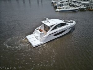 2023 Cruisers Yachts 50 Cantius for sale - photo 5