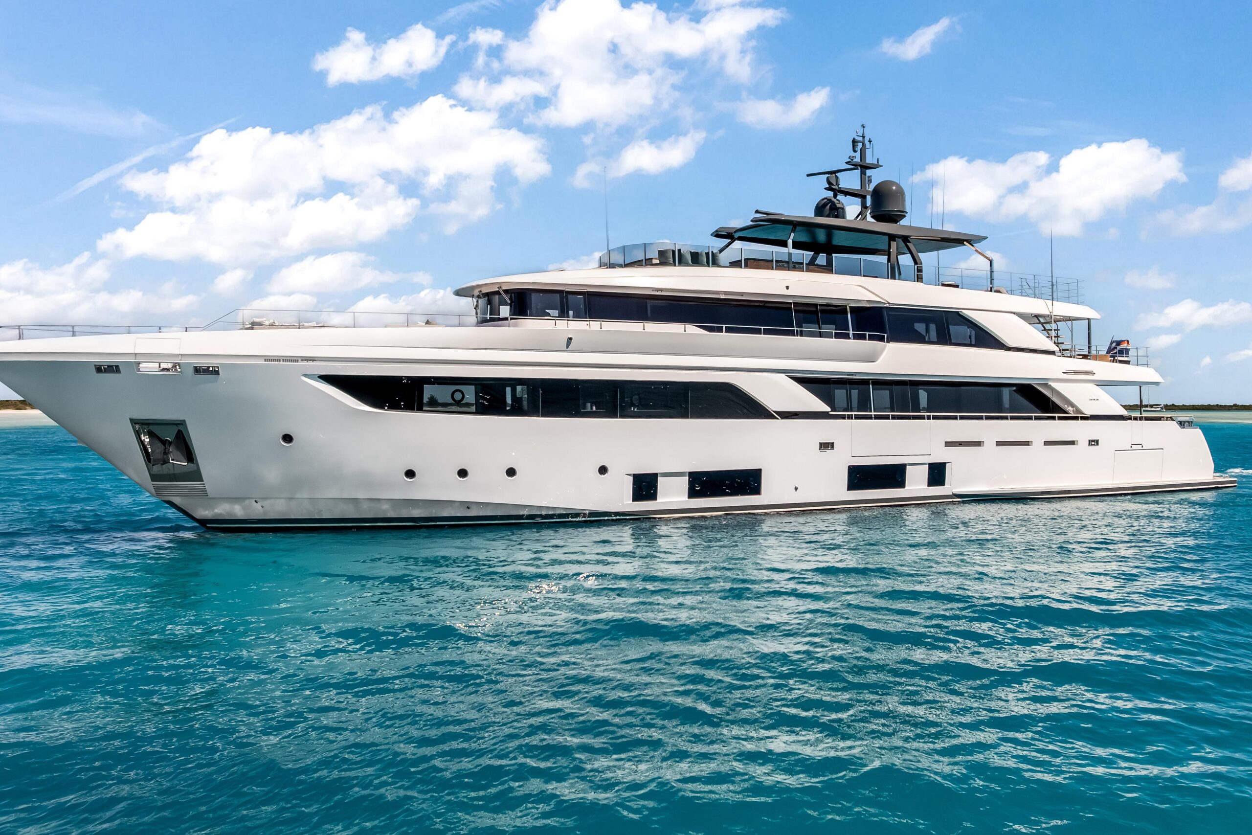 2023 Custom Line NAVETTA 42 for sale