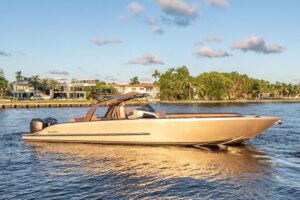 2023 De Koning 43 salon with upholstered seating, overhead lighting, and cabin access.