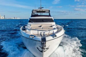 2023 Ferretti Yachts 860 for sale - photo 7