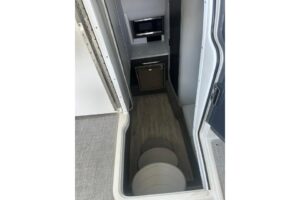 2023 Formula 350 Crossover Bowrider for sale - photo 7