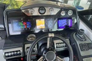 2023 Formula 350 Crossover Bowrider for sale - photo 8