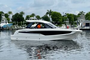 2023 Galeon 325 GTO for sale - photo 2