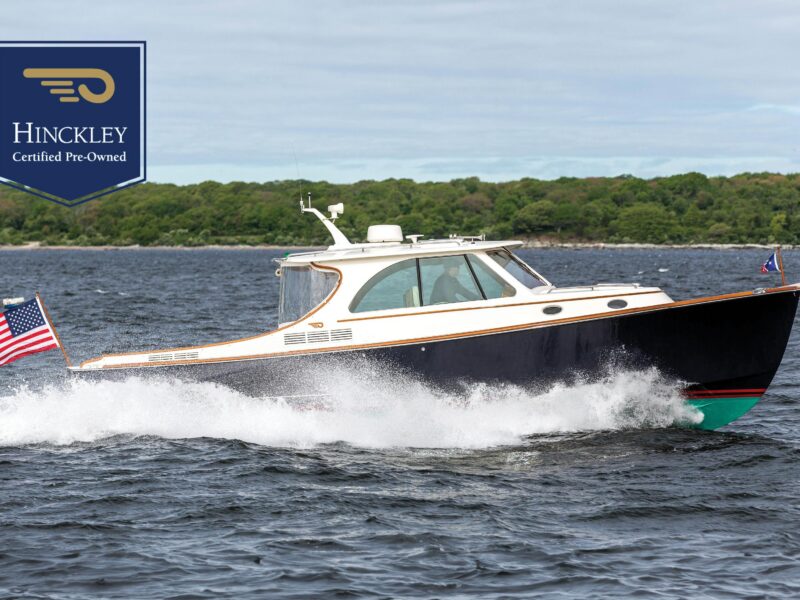 2023 Hinckley Picnic Boat 34 S