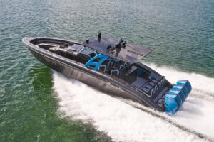 2023 Midnight Express 43 Solstice for sale - photo 2