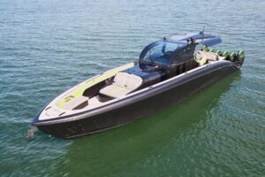 2023 Midnight Express 52 Vitesse for sale - photo 5
