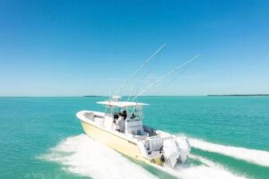 2023 Reef Runner 340 Center Console for sale - photo 3