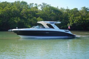2023 Sea Ray SLX 350 for sale - photo 2