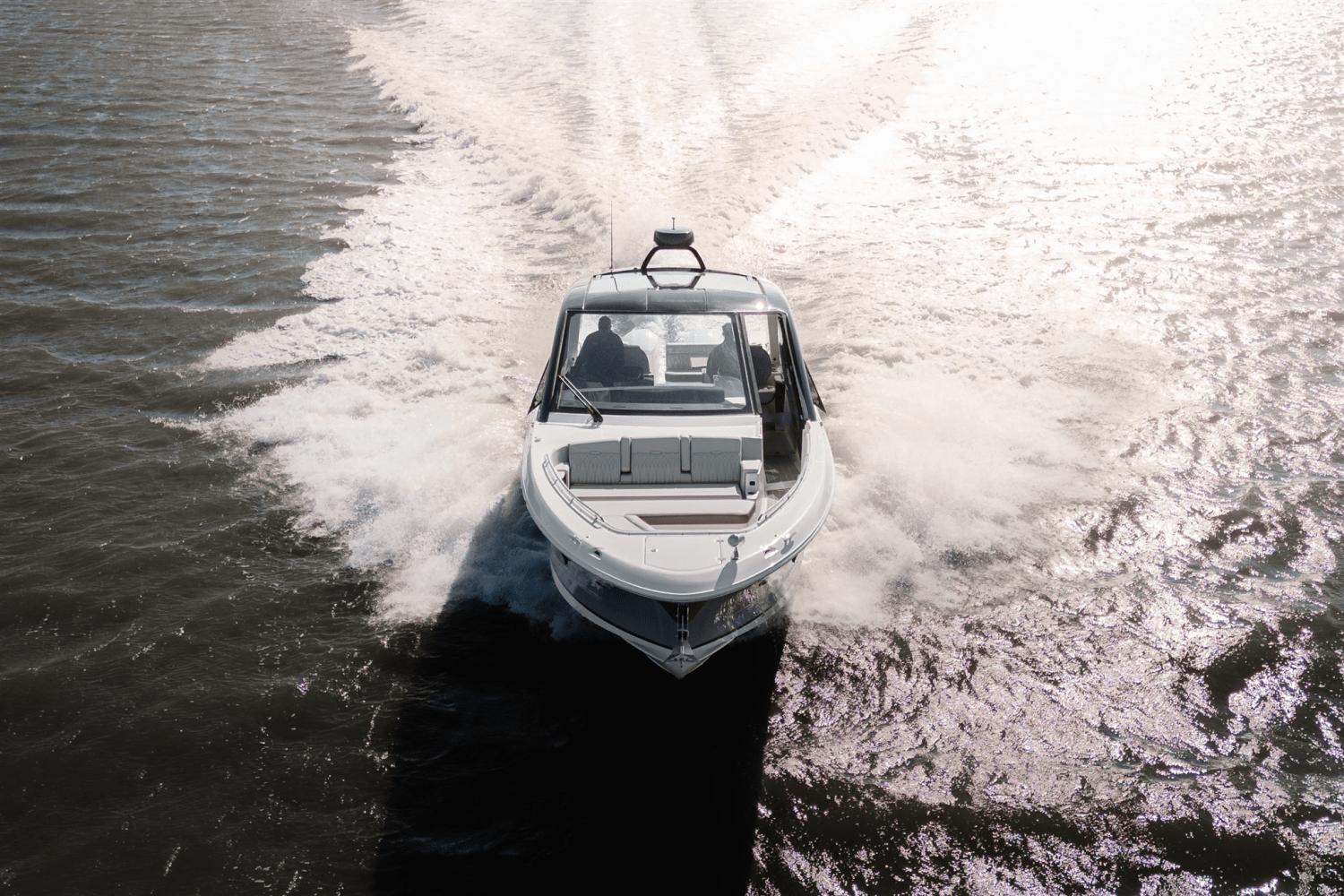 2023 Sea Ray Sundancer 370 Outboard for sale