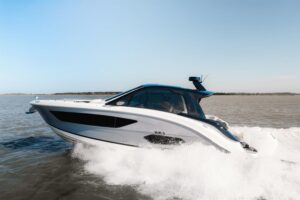 2023 Sea Ray Sundancer 370 Outboard for sale - photo 3