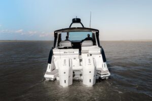 2023 Sea Ray Sundancer 370 Outboard for sale - photo 7