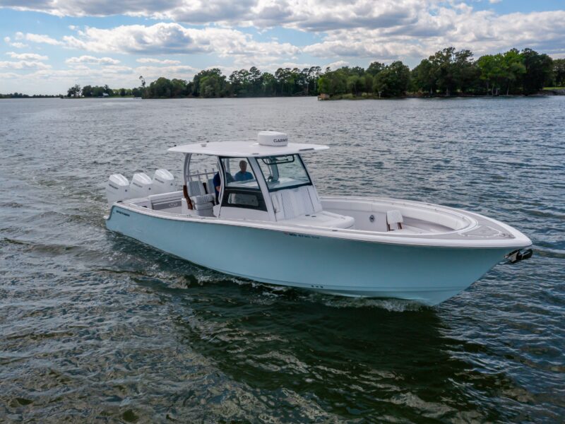 2023 Sportsman Open 352 Center Console