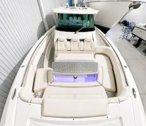 2023 Tiara Yachts 48 LS for sale - photo 3